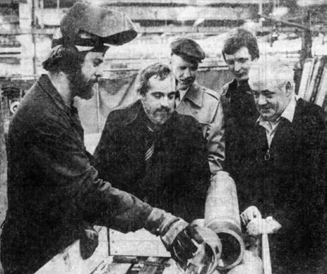 Kjell Fransson, left, dwith Jan-Olof Olsson, P.K. Rusch, and Sven Stenquist - along with union representative Asbj&ouml;rn Fagerlund.jpeg